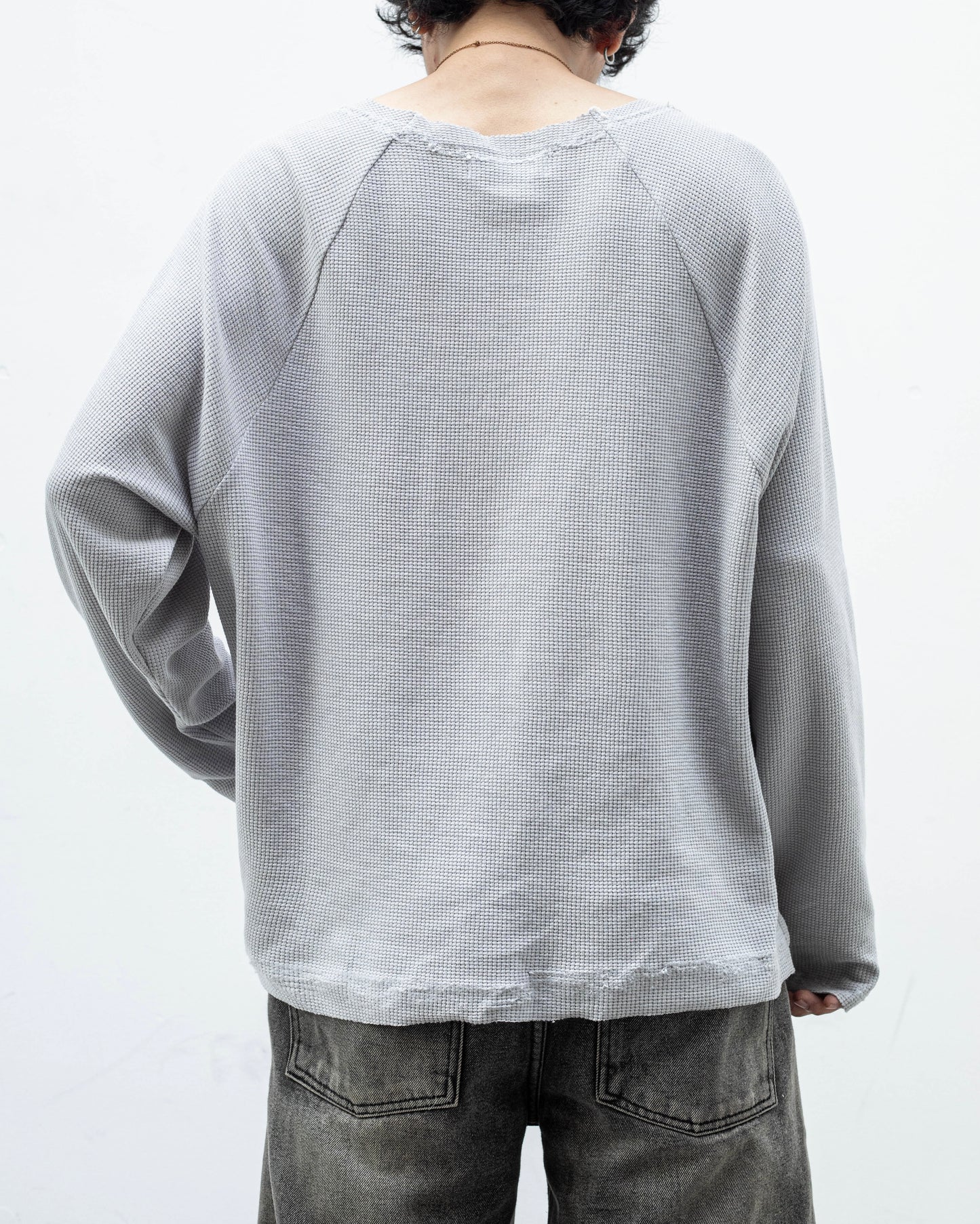 REVOLT ATTIRE RAGLAN LONG SLEEVE