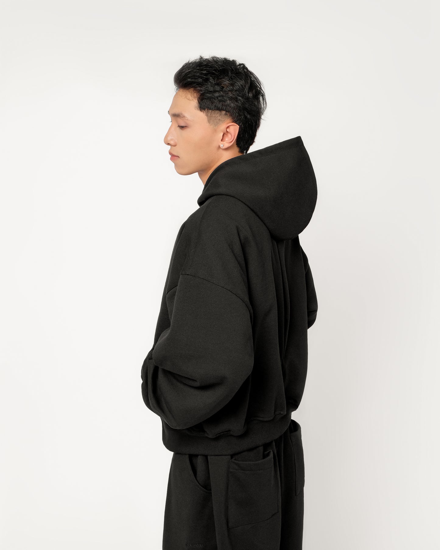 SIDES OF US CANYON ZIPPER HOODIE (BLACK)