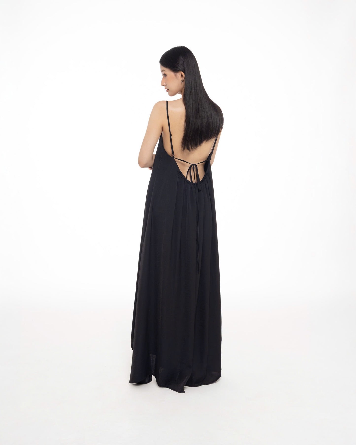 MELANCHOLY CODA MAXI DRESS (BLACK)