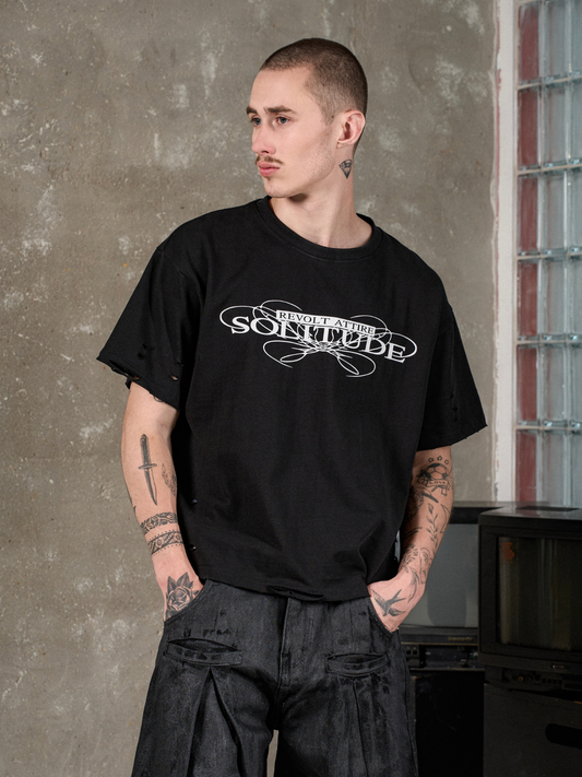 Rivtor Distressed Tee