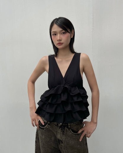 MELANCHOLY ROSELLE TIERED TOP (BLACK)