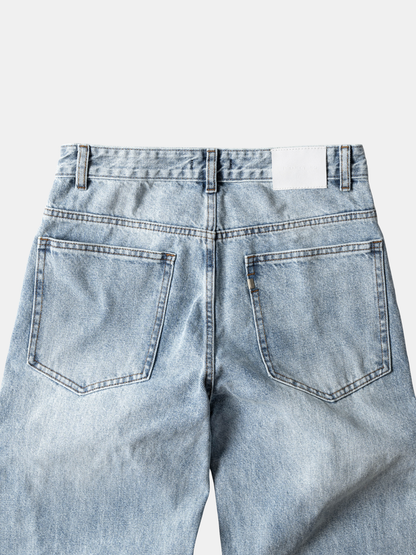 Twisted Wide Jeans