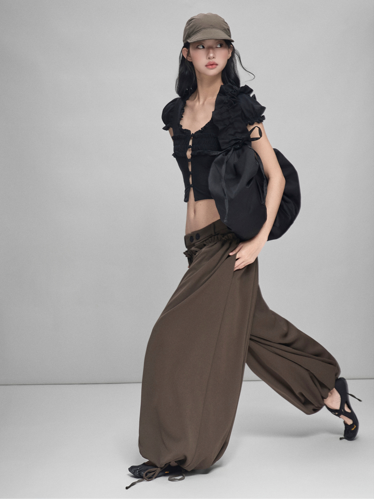 Murmur Ruffler Bag