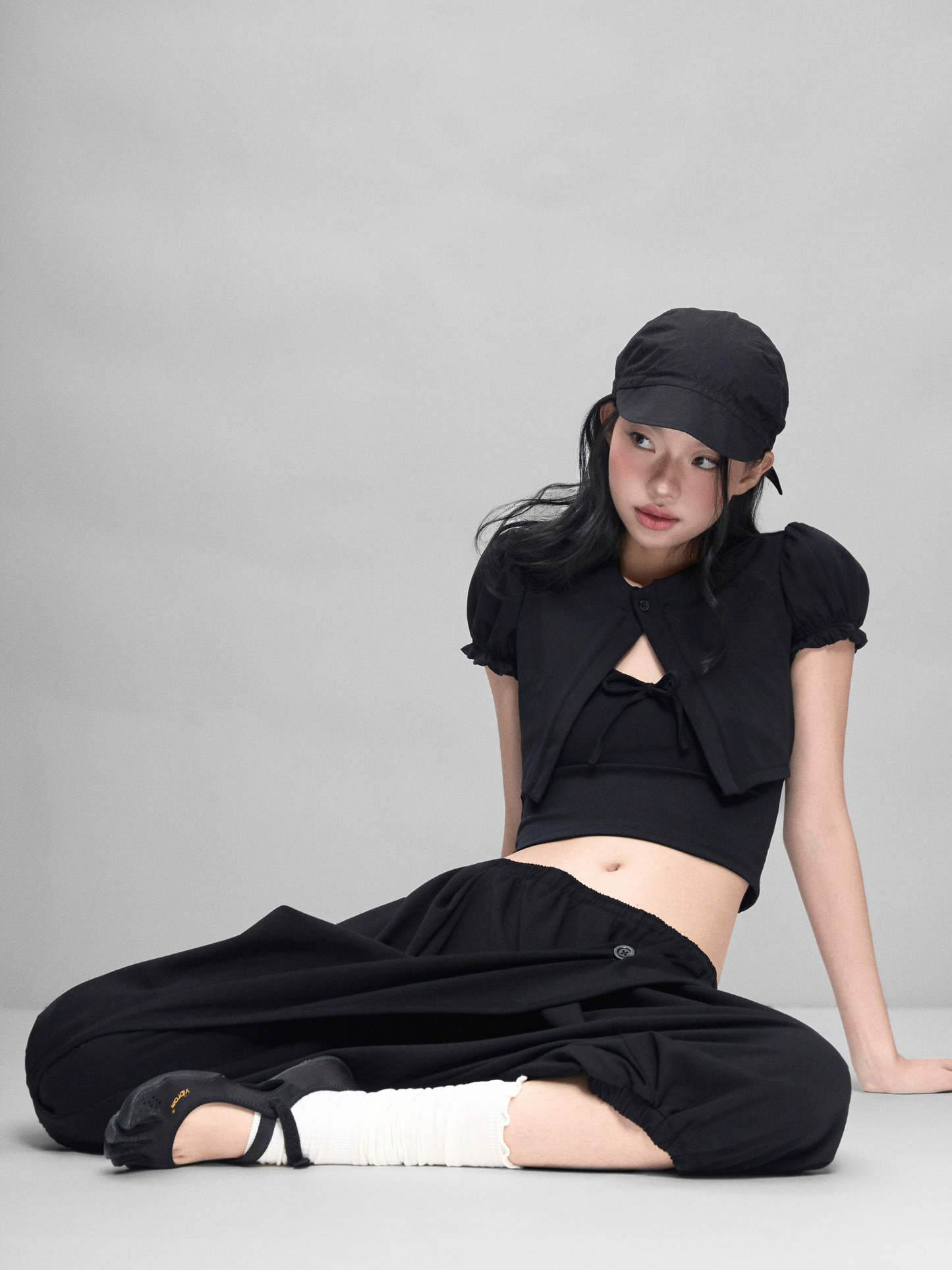 Elaris Dual-Layer Top