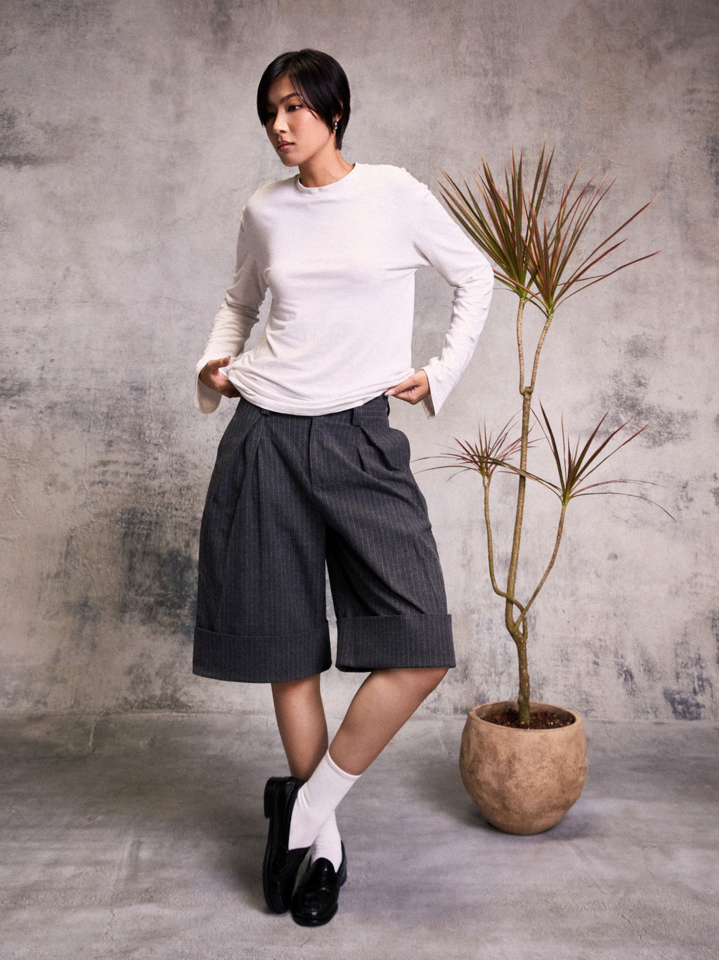 Knife Pleated Striped Shorts