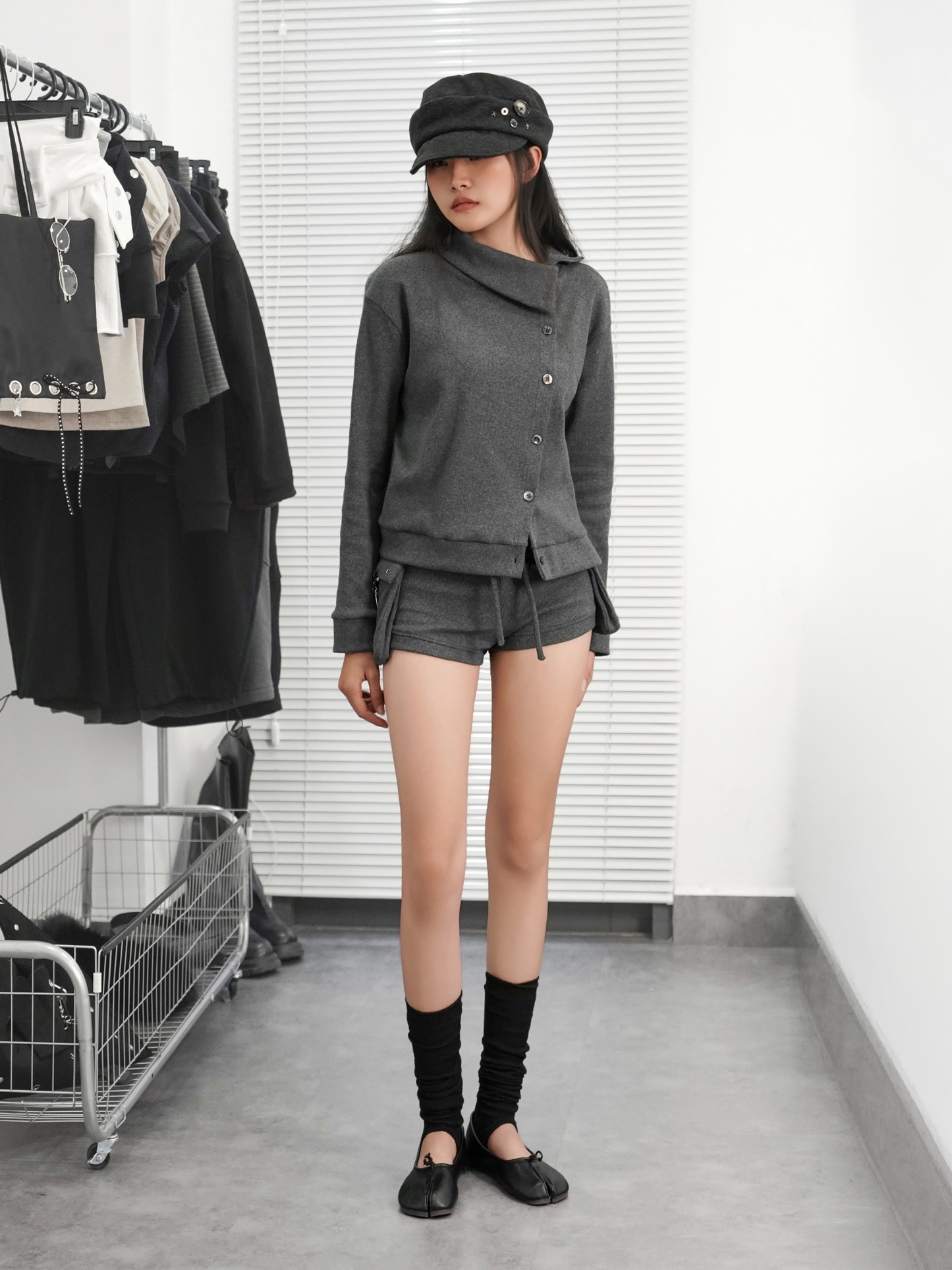 Minimal Cardigan