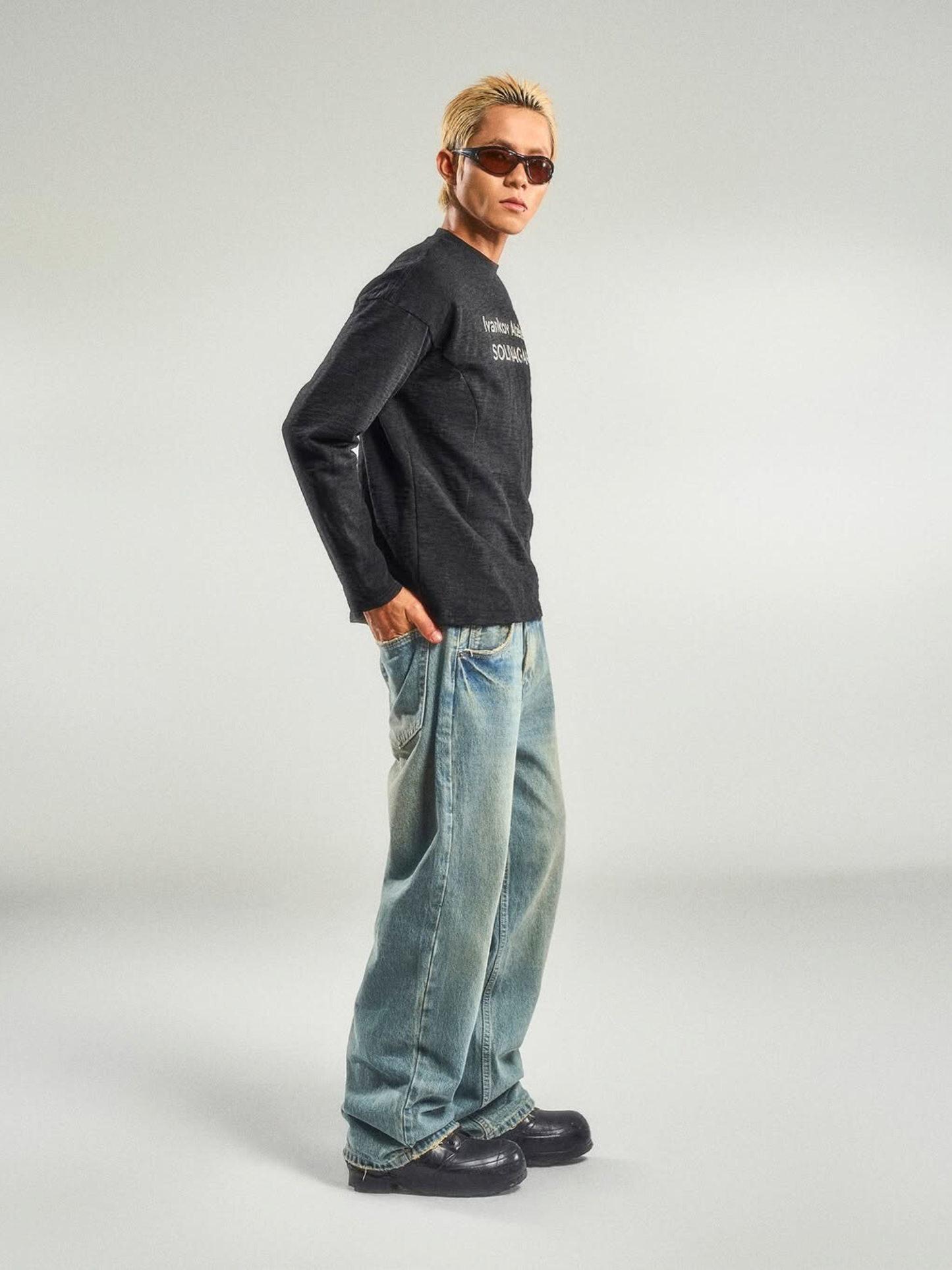 Loose-fit Washed Denim Pants