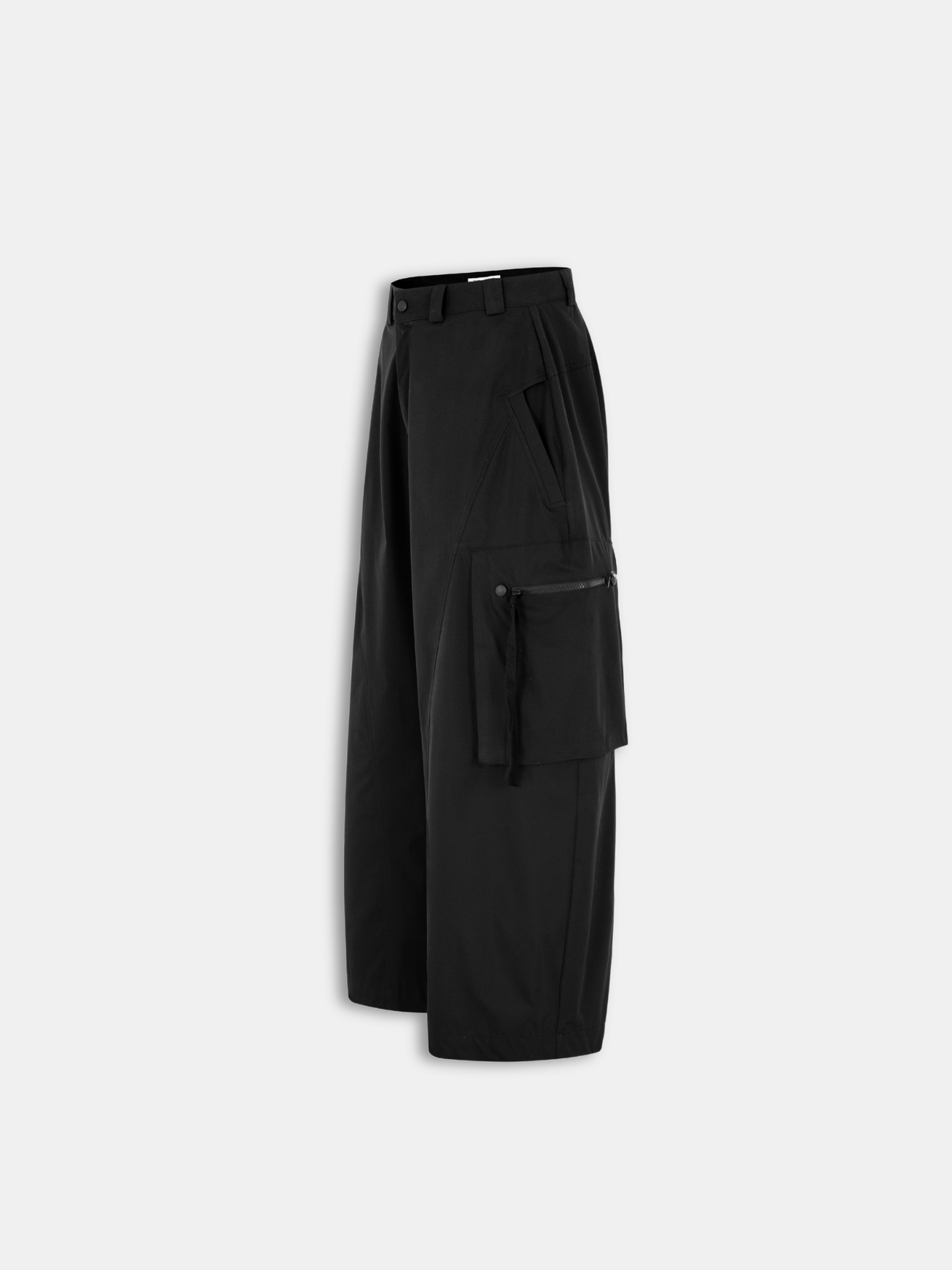 Arcus Nylon Cargo Pants