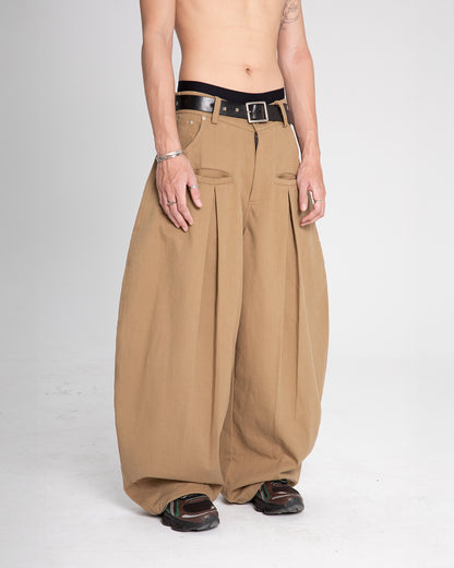 Curvus Khaki Pants