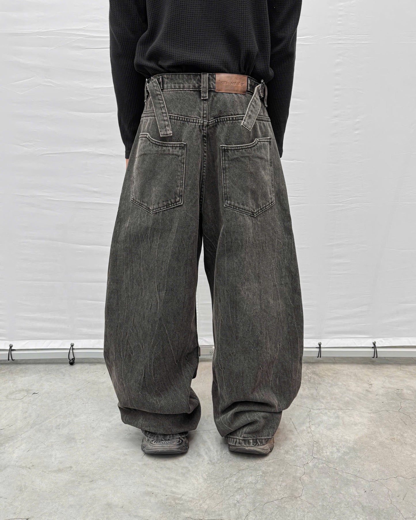 Scar Washed Denim Pants