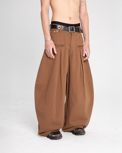 Curvus Khaki Pants