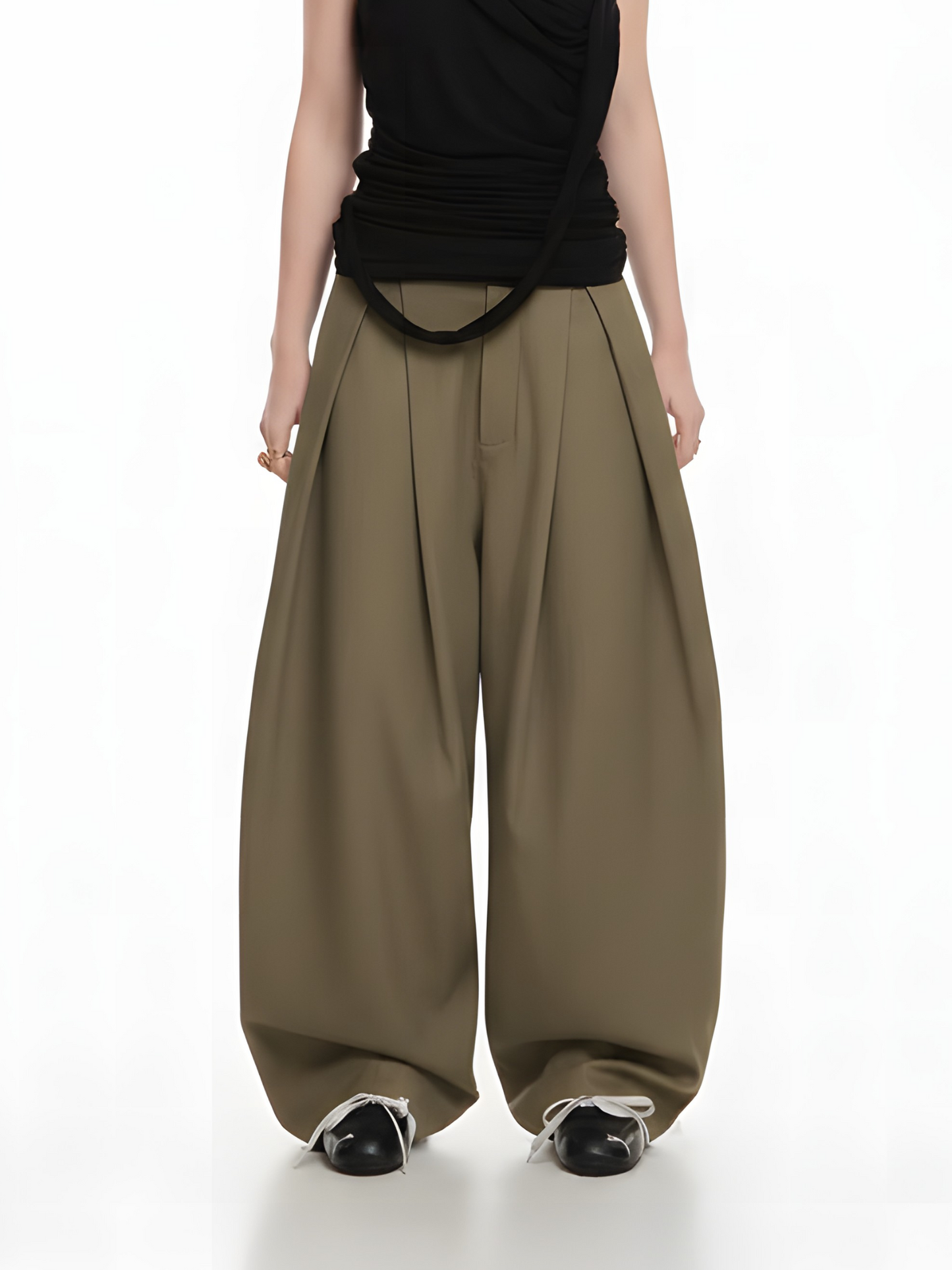 Lunar Pleated Wide Pants