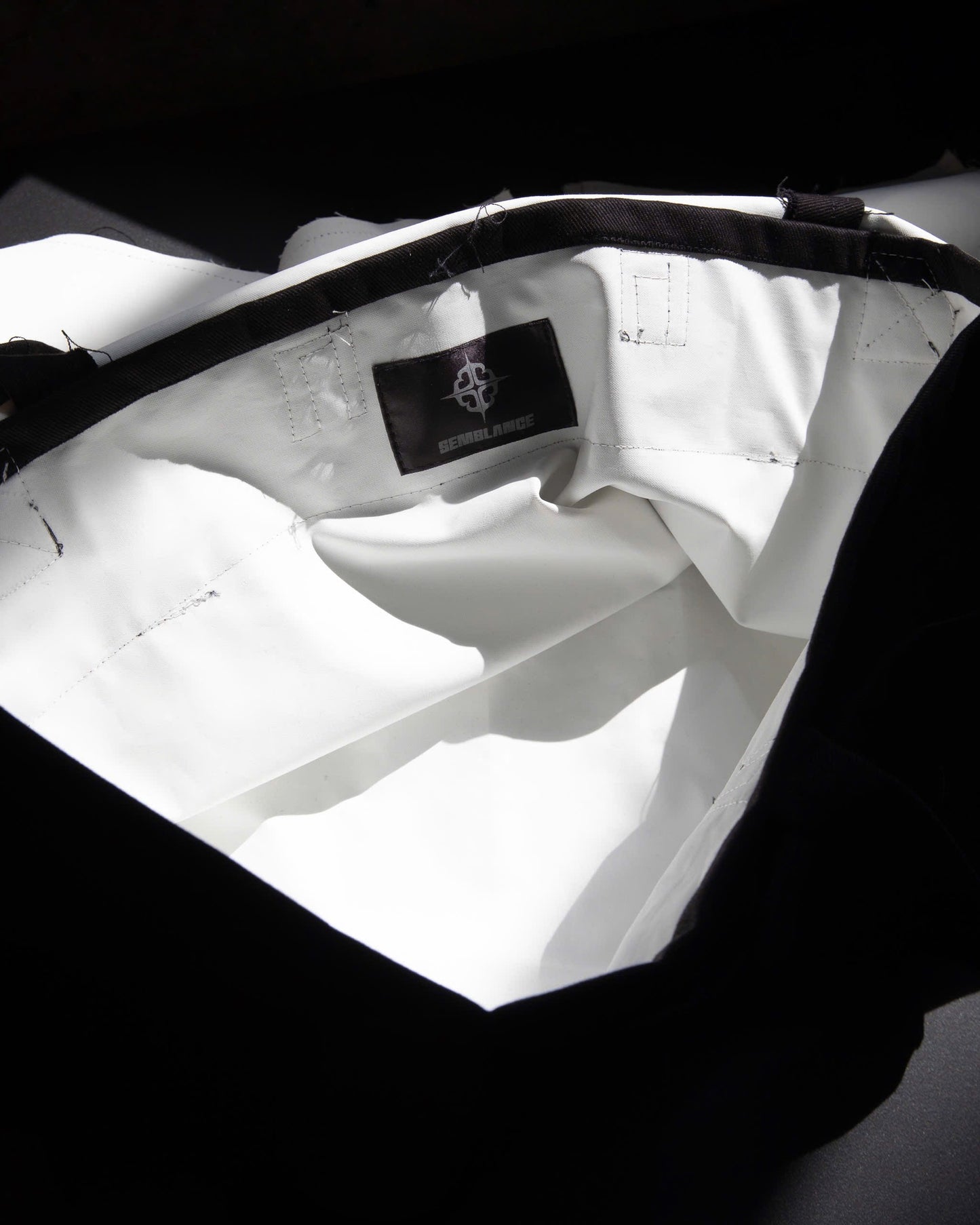 SEMBLANCE WEATHERED SHOULDER BAG