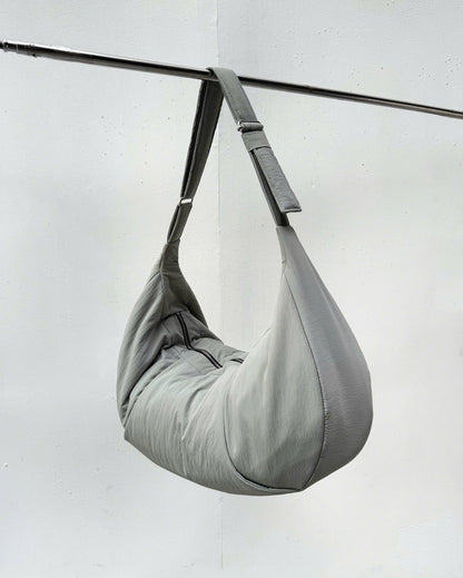 IVANKOV CLIFF PUFF SLING BAG (LIGHT GREY)