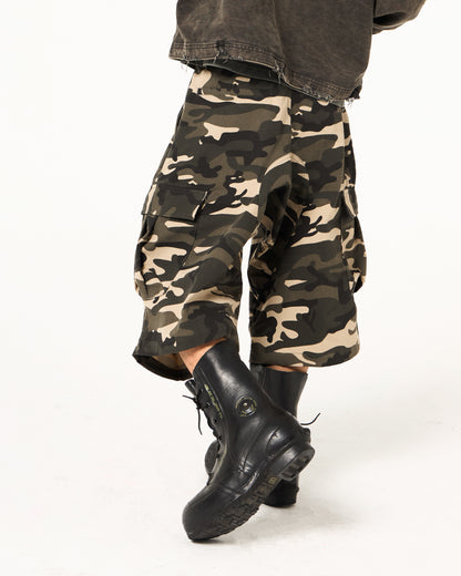 Plissé Camo Short