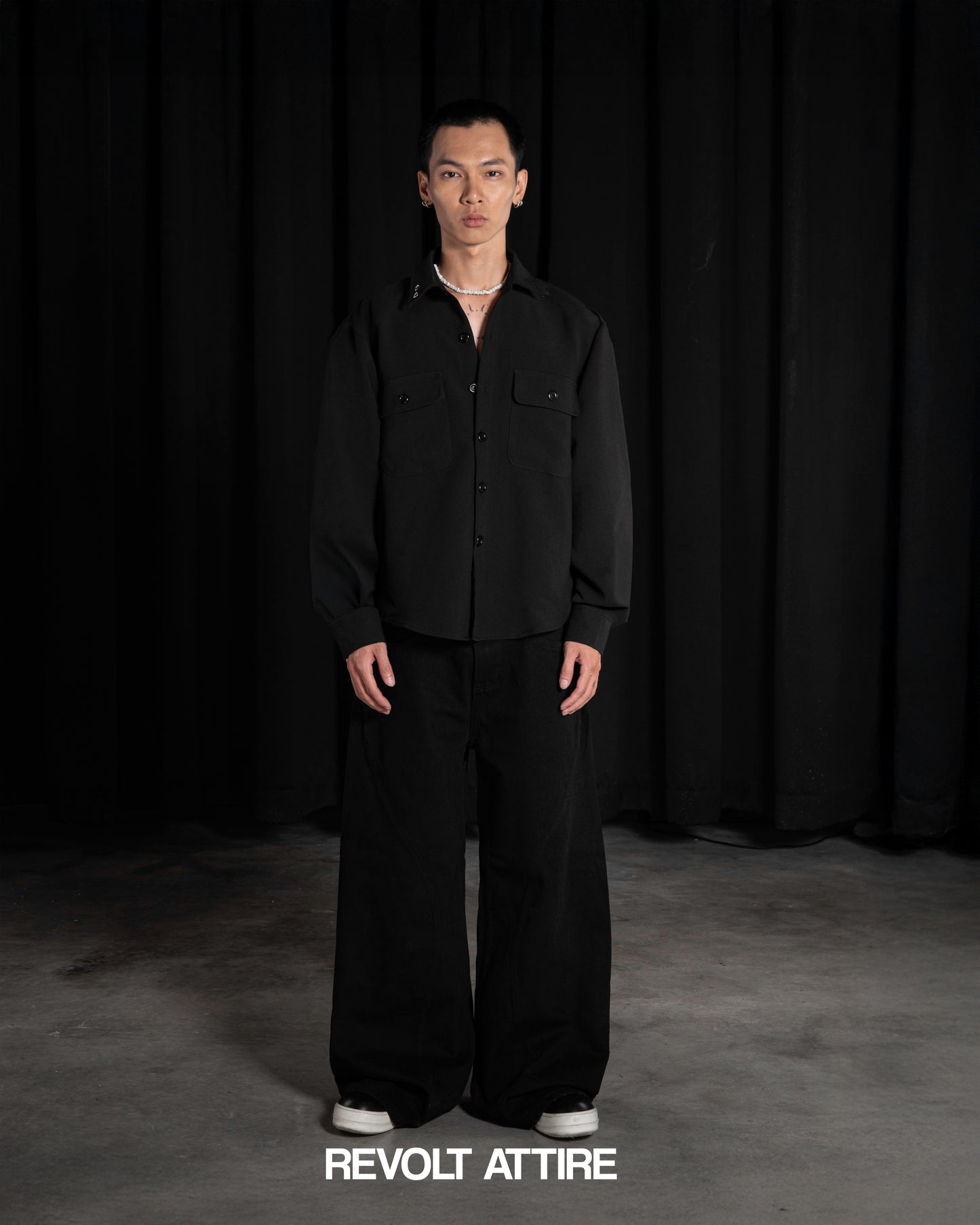 REVOLT ATTIRE AXIS BUTTON-DOWN COLLAR SHIRT